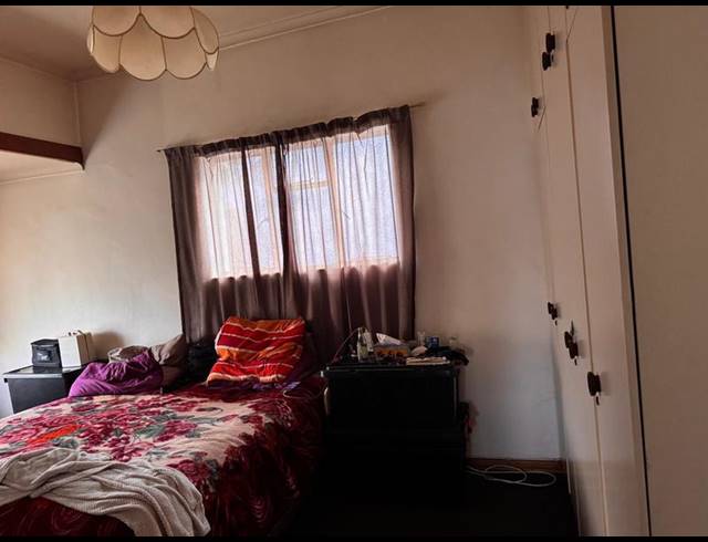 2 BEDROOM HOUSE FOR SALE IN RICHMOND
